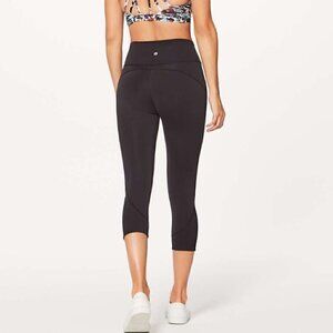 Lululemon In Movement Crop *Everlux 19" Black Size 12